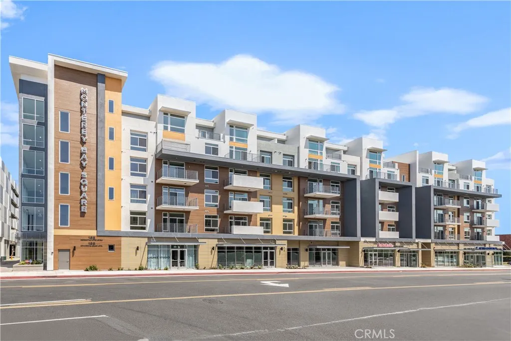 168 S Monterey Street 313, Alhambra, California 91801 home-pic-37